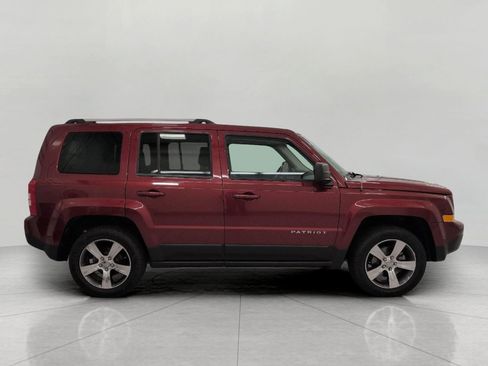 Used 2016 Jeep Patriot High Altitude AWD/4WD image 10