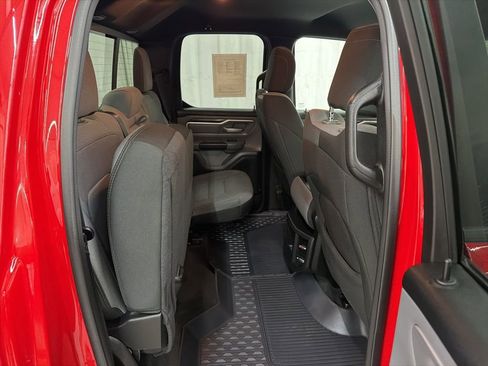 Used 2021 RAM 1500 Big Horn AWD/4WD image 19