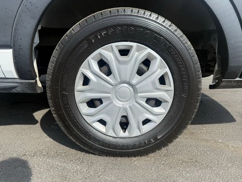 Used 2019 Ford Transit 150 XLT RWD image 34