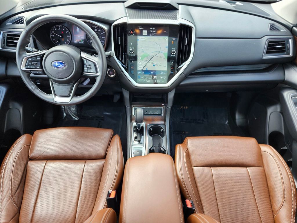 Used 2024 Subaru Ascent Touring AWD/4WD image 10
