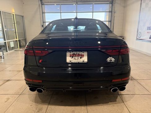 Used 2023 Audi S8 4.0T image 6