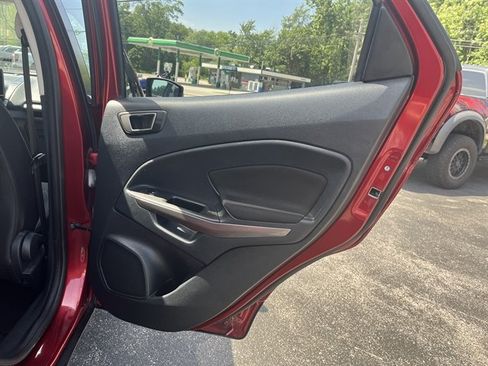 Used 2020 Ford EcoSport SE w/ SE Convenience Package AWD/4WD image 32