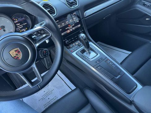 Used 2018 Porsche 718 Cayman S image 27