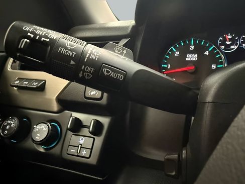Used 2020 GMC Yukon Denali AWD/4WD image 22