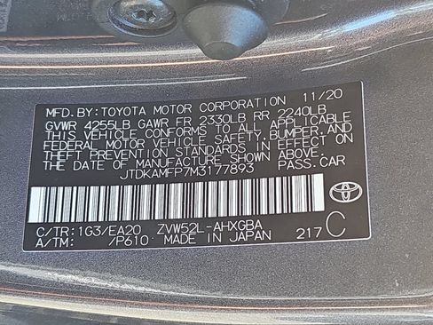 Used 2021 Toyota Prius Prime XLE w/ Carpet Mat Package (TMS) FWD image 45