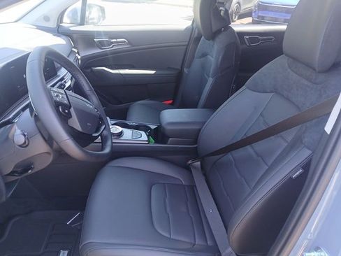 New 2026 Kia Sportage SX Prestige AWD/4WD image 11