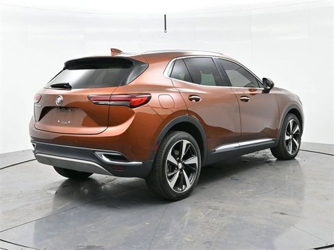 Used 2021 Buick Envision Essence image 4