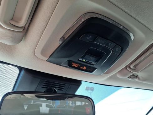 Used 2024 Toyota Corolla LE image 32