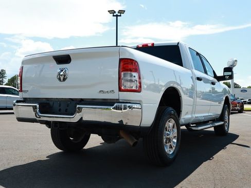 Used 2024 RAM 2500 Big Horn AWD/4WD image 6