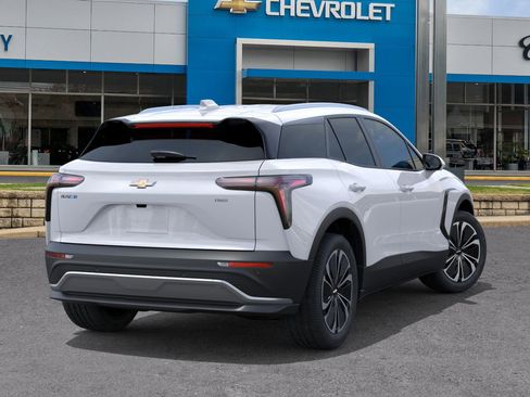New 2026 Chevrolet Blazer EV LT image 28