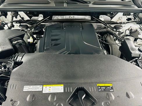 Certified 2025 Audi Q5 Premium w/ Convenience Package image 28