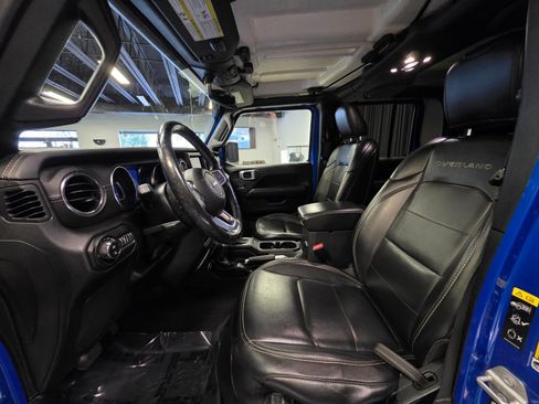 Used 2021 Jeep Gladiator Overland w/ Popular Equipment Package AWD/4WD image 20