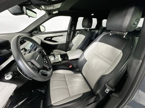 Used 2021 Land Rover Range Rover Evoque R-Dynamic SE image 21