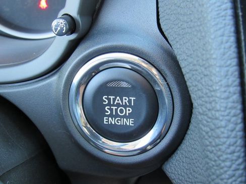 New 2026 Mitsubishi Eclipse Cross LE image 18