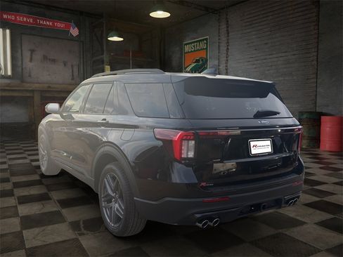 New 2026 Ford Explorer ST w/ Sun And Sound Package image 30