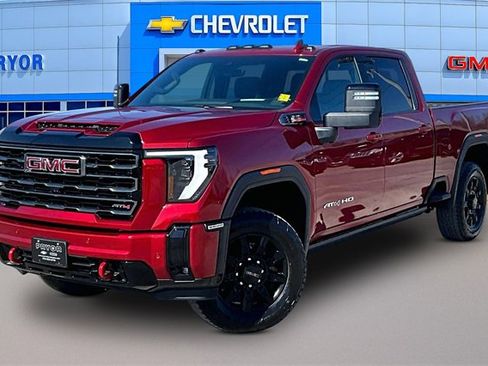 Used 2025 GMC Sierra 3500 AT4 w/ AT4 Premium Plus Package image 3