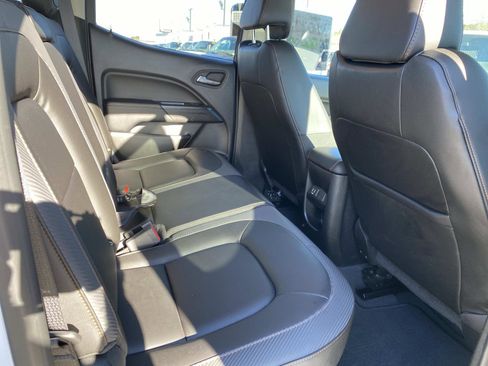 Used 2022 GMC Canyon AT4 w/ Trailering Package image 22