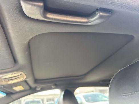 Used 2022 Kia Stinger GT2 image 24