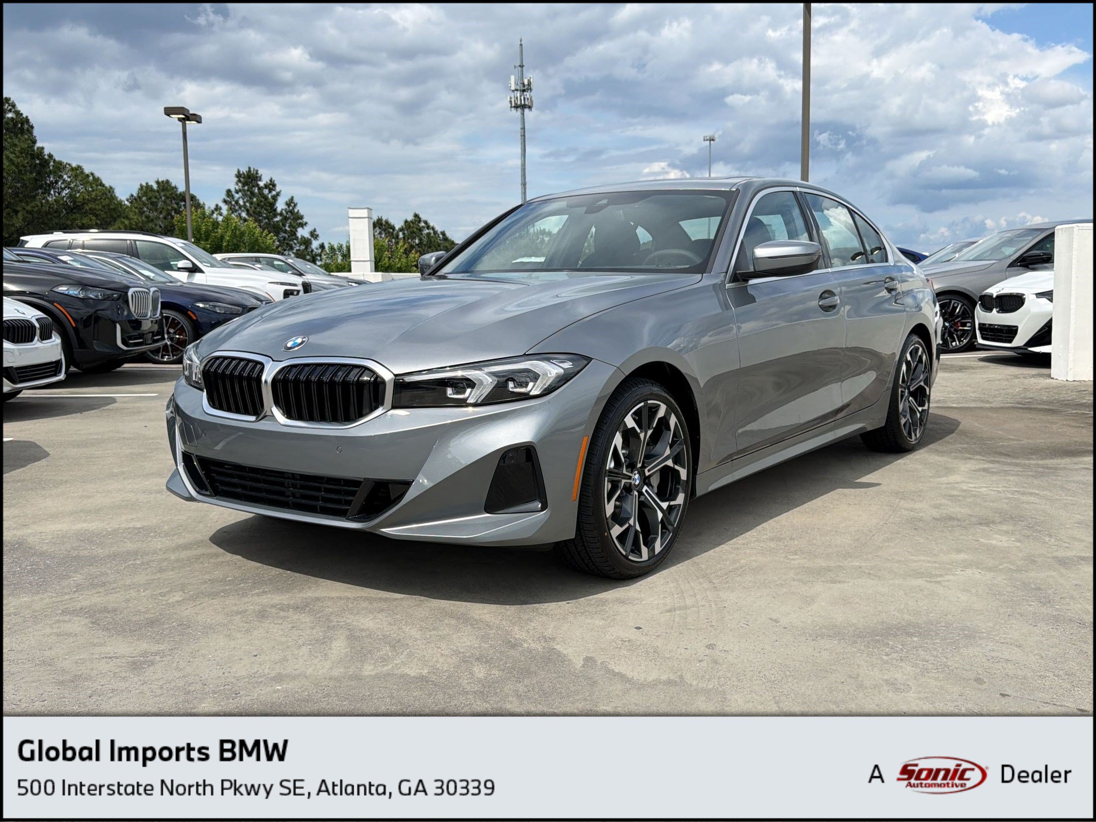 Used 2026 BMW 330i Sedan w/ Convenience Package RWD image 1