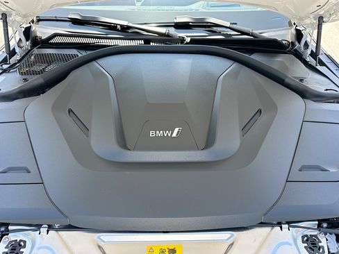 New 2026 BMW i4 eDrive40 w/ M Sport Package RWD image 23