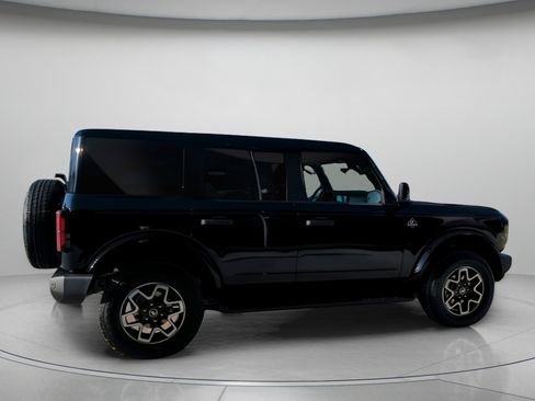 New 2026 Ford Bronco Outer Banks AWD/4WD image 34