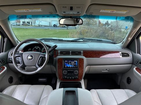 Used 2009 Chevrolet Silverado 3500 LTZ w/ Suspension Package, Off-Road image 11