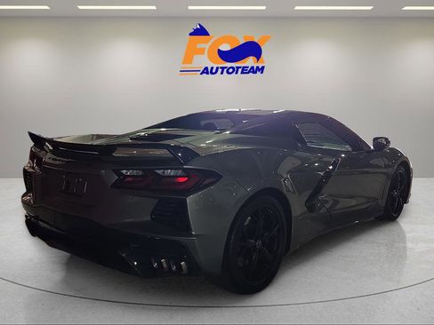 Used 2022 Chevrolet Corvette Stingray Premium Conv w/ Z51 Performance Package RWD image 4
