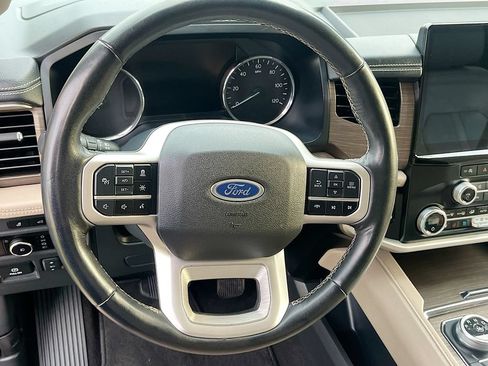 Used 2024 Ford Expedition Limited AWD/4WD image 11