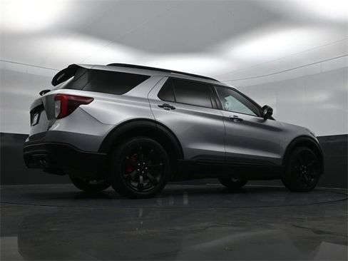 Used 2021 Ford Explorer ST w/ Equipment Group 401A image 28