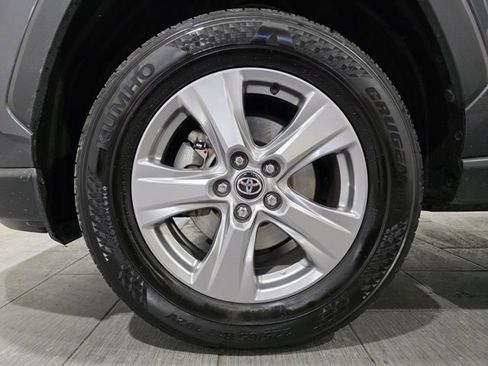 Used 2024 Toyota RAV4 XLE image 22