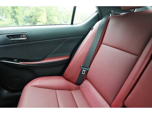 Used 2024 Lexus IS 350 F Sport RWD image 9
