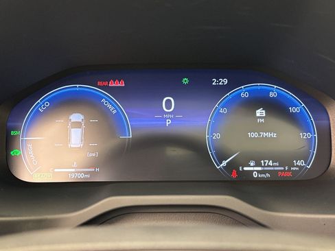 Used 2024 Toyota RAV4 Limited image 19