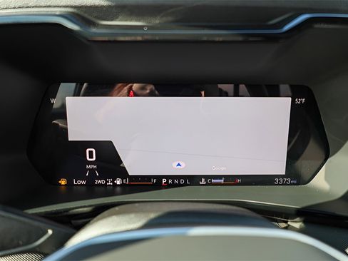 Used 2026 Chevrolet Colorado Z71 w/ Z71 Convenience Package 2 image 13