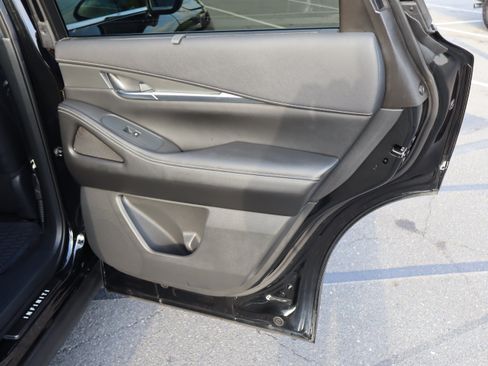 Used 2023 INFINITI QX60 Luxe AWD/4WD image 36
