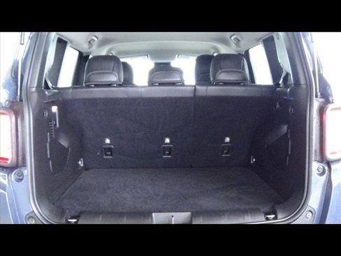 Certified 2023 Jeep Renegade Limited image 12