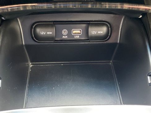 Used 2019 Kia Sorento EX image 41