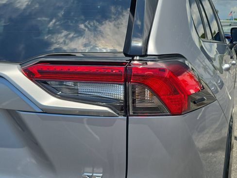 Used 2024 Toyota RAV4 SE AWD/4WD image 8
