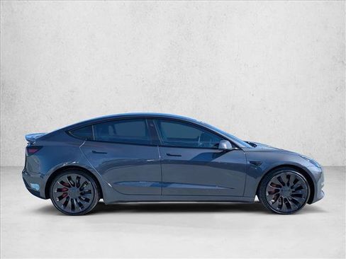 Used 2021 Tesla Model 3 Performance image 4