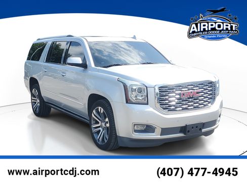 Used 2018 GMC Yukon XL Denali w/ Denali Ultimate Package RWD image 1