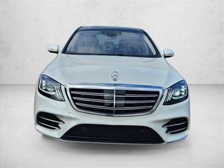 Used 2020 Mercedes-Benz S 560 Sedan video 2