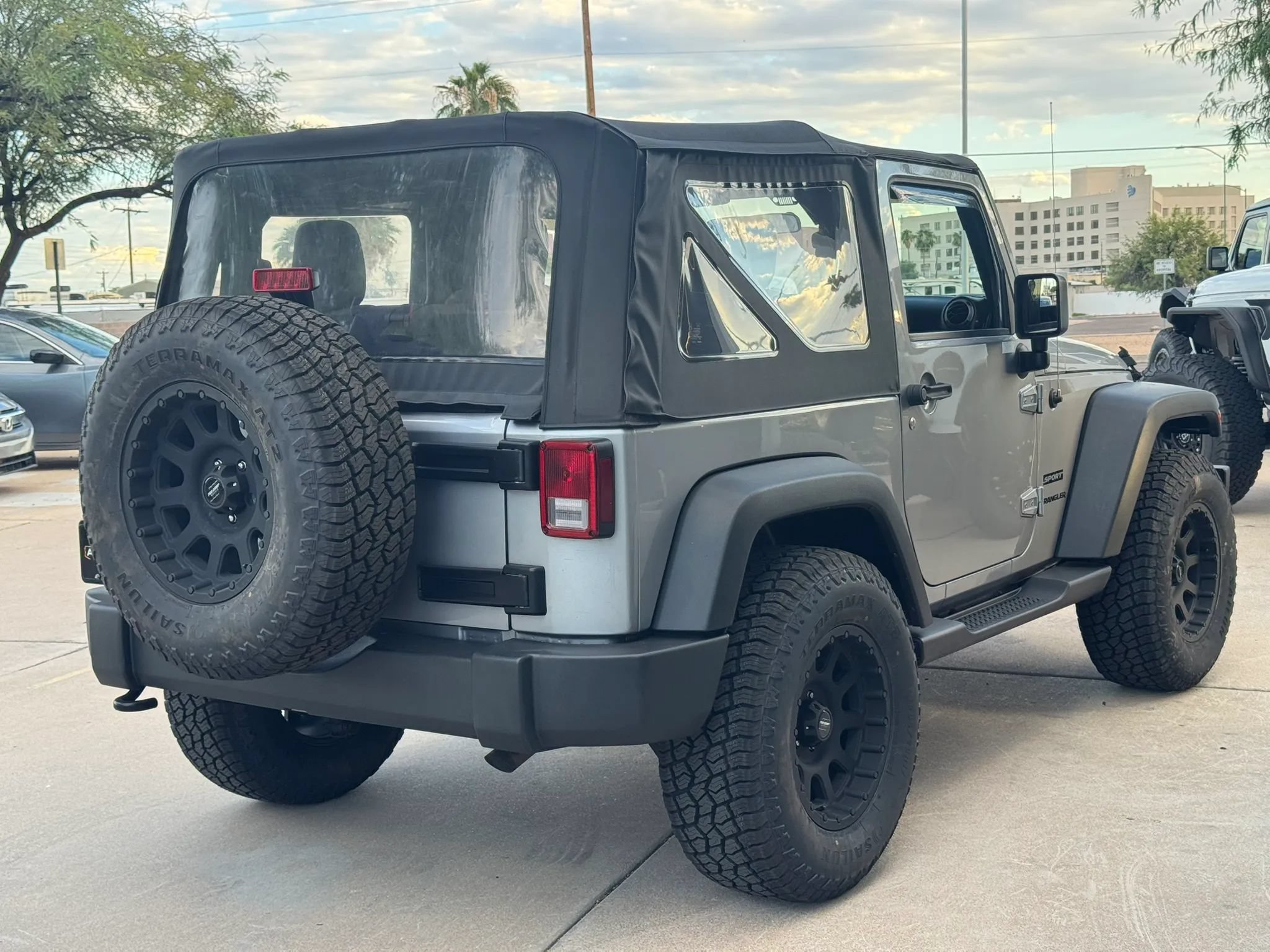 Used 2015 Jeep Wrangler Sport w/ Quick Order Package 23S AWD/4WD image 5