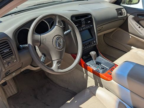 Used 2002 Lexus GS 300 RWD image 2
