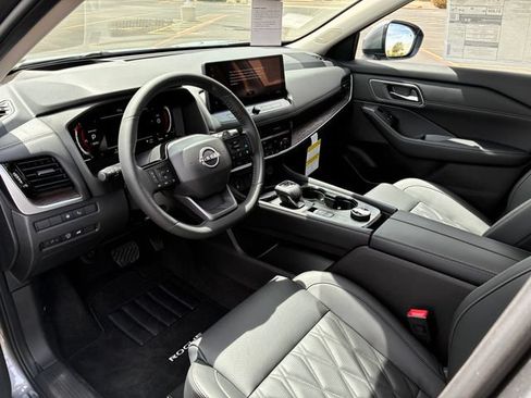 New 2026 Nissan Rogue Platinum w/ Platinum Premium Package AWD/4WD image 21