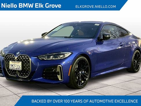 Used 2022 BMW M440i Coupe image 1