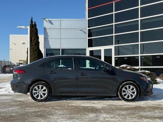 Used 2024 Toyota Corolla LE video 2