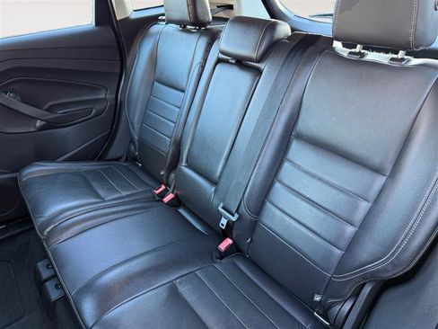 Used 2016 Ford C-MAX Energi SEL w/ Equipment Group 302A FWD image 14