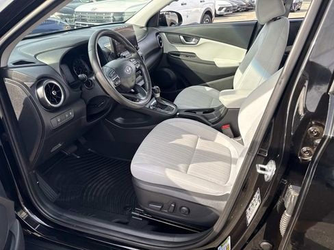 Certified 2023 Hyundai Kona SEL w/ Convenience Package image 20