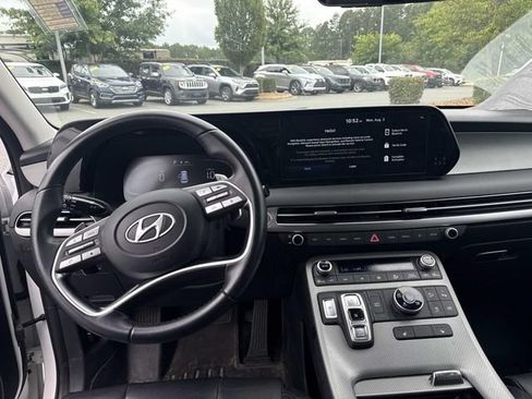 Used 2023 Hyundai Palisade SEL AWD/4WD image 4