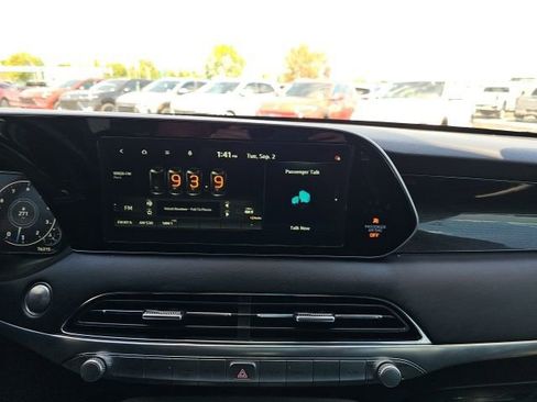 Used 2022 Hyundai Palisade Calligraphy image 47