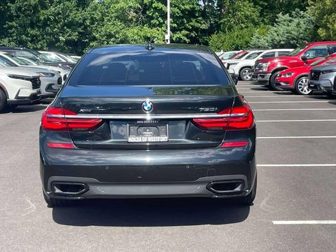 Used 2019 BMW 750i xDrive w/ Autobahn Package AWD/4WD image 6